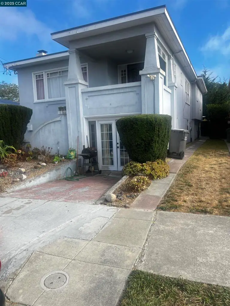 1161 64th St, Oakland, CA 94608 - Image #1