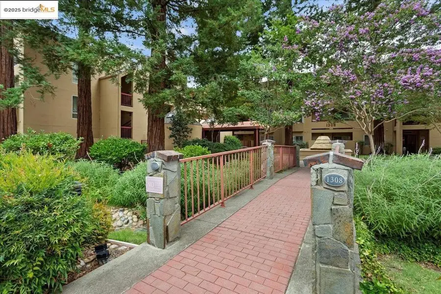1308 Walden Rd #32, Walnut Creek, CA 94597 - Image #2