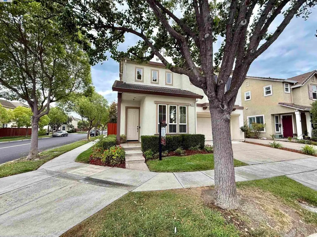 2712 Chocolate St, Pleasanton, CA 94588 - Image #1