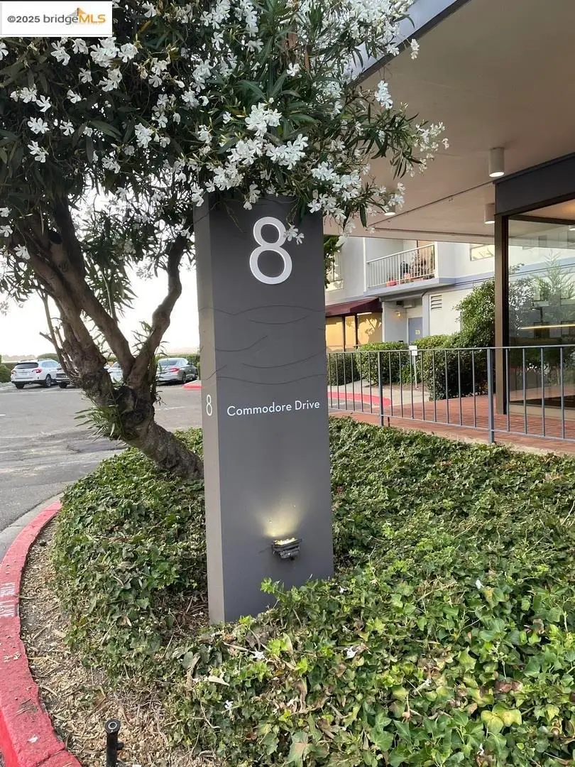 Address Withheld By Seller, Emeryville, CA 94608 - Image #1