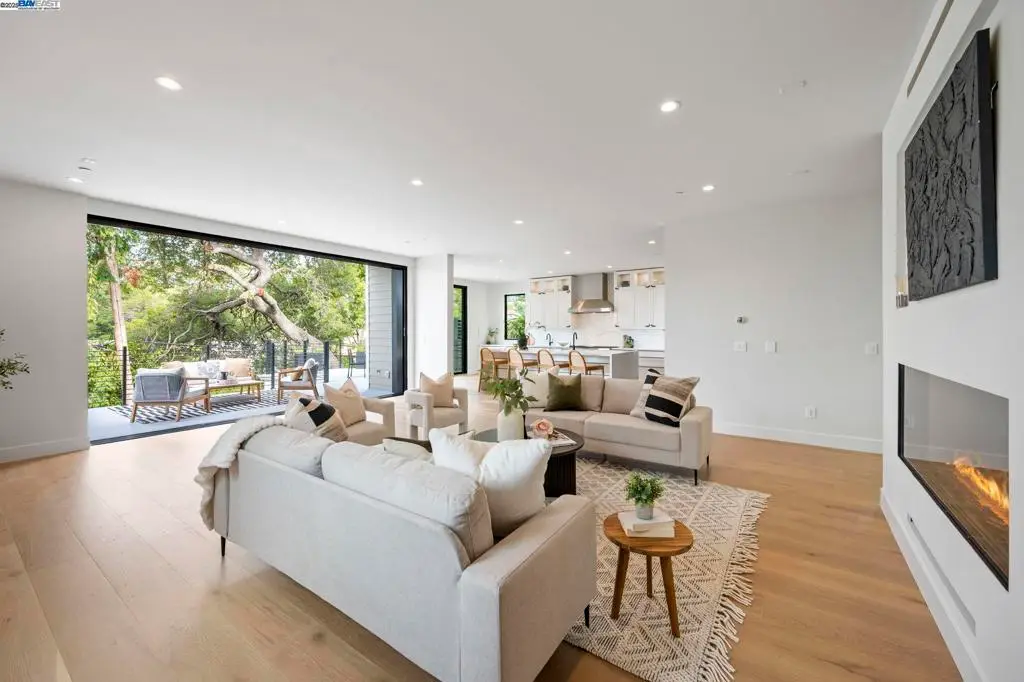 5883 Margarido Dr, Oakland, CA 94618 - Image #1