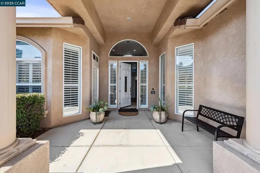 204 Chaps Ct, Oakley, CA 94561 - Image #3