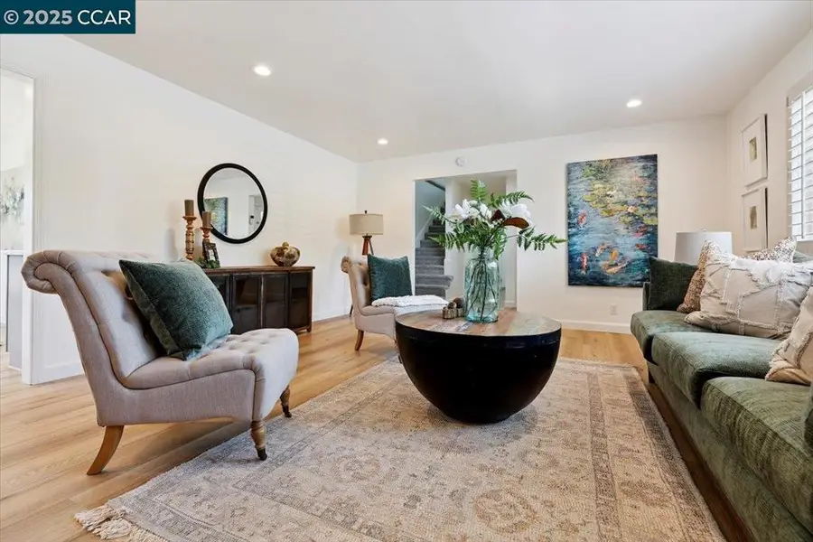 5179 Paul Scarlet Dr, Concord, CA 94521 - Image #3