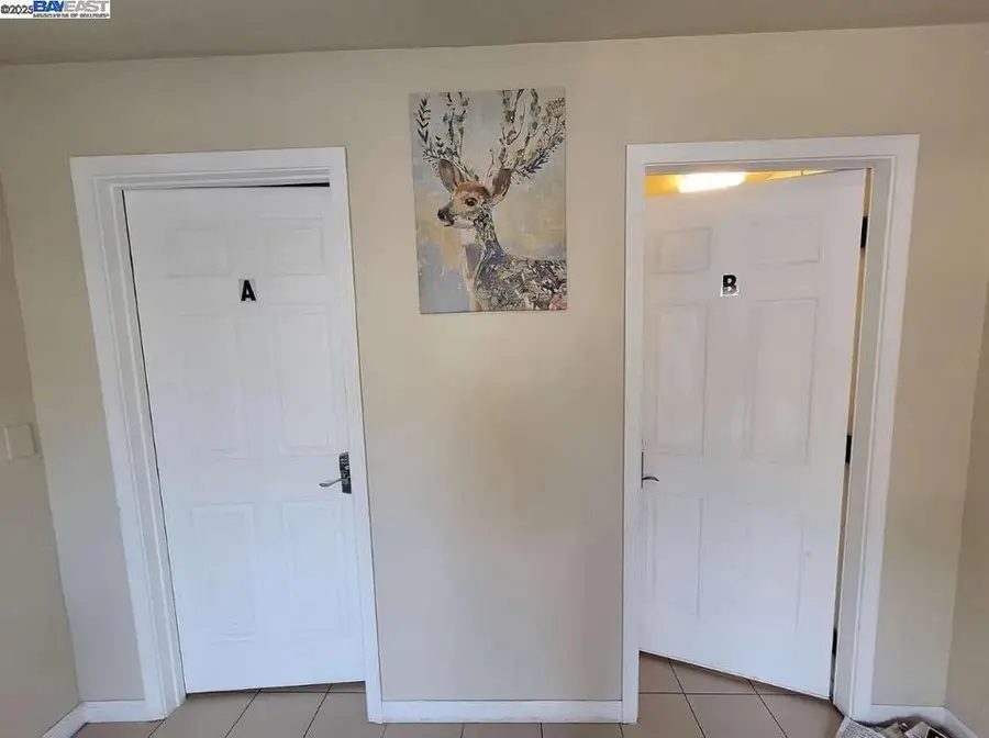 896 Lausanne Avenue, Daly City, CA 94014 - Image #2