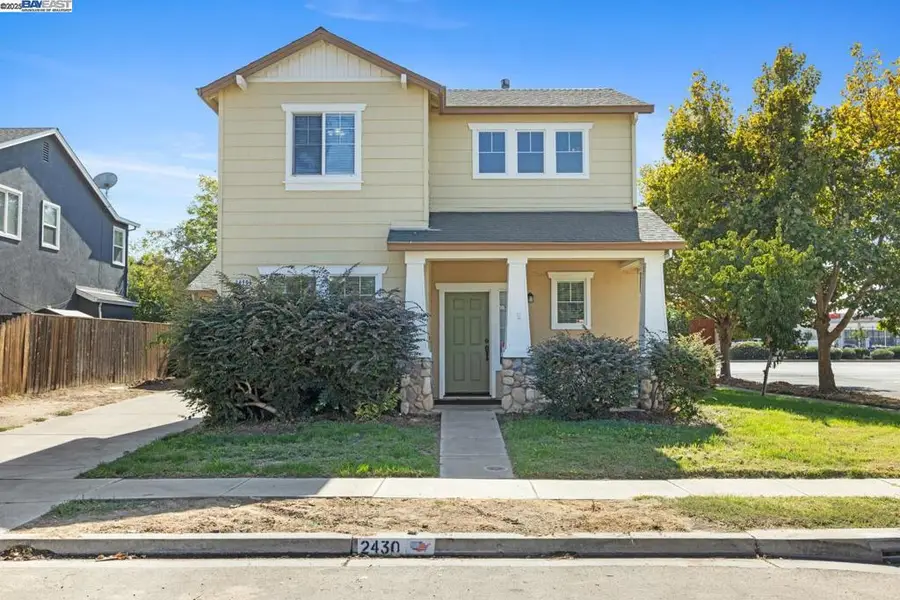 2430 Trellis Ln, Turlock, CA 95382 - Image #2