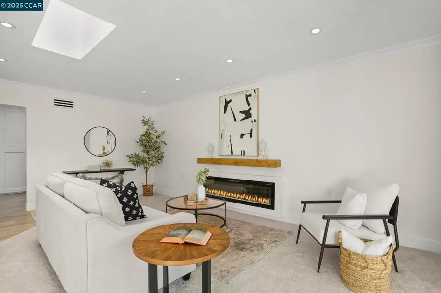 1364 Running Springs Rd #7, Walnut Creek, CA 94595 - Image #3