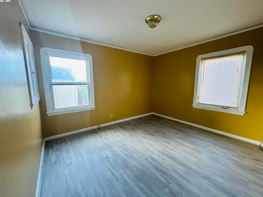 1301 60th Ave, Oakland, CA 94621 - Image #3