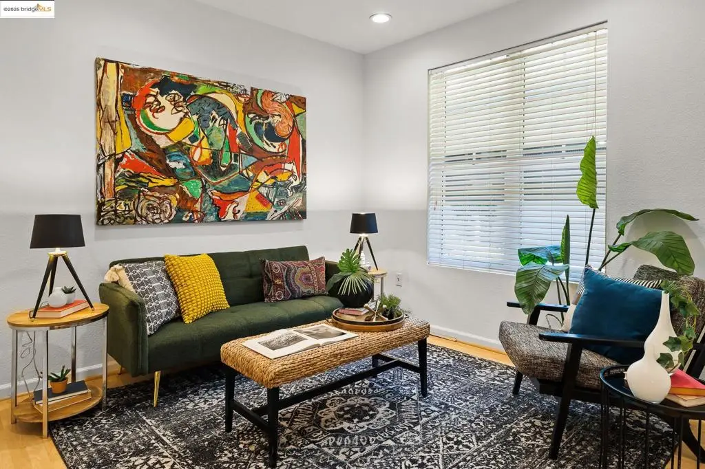 1121 40th St #3103, Emeryville, CA 94608 - Image #1