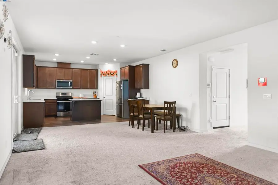 9620 Mason Trails Rd, Roseville, CA 95747 - Image #3