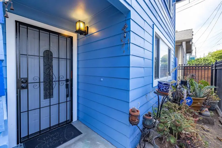 1234 Willow St, Oakland, CA 94607 - Image #3