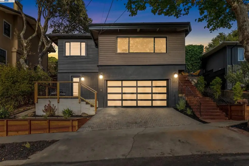 201 Amherst Ave, Kensington, CA 94708 - Image #1