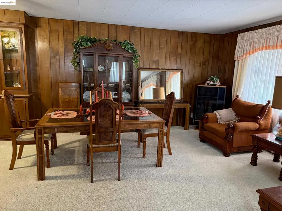 215 Maui Dr, Pittsburg, CA 94565 - Image #3