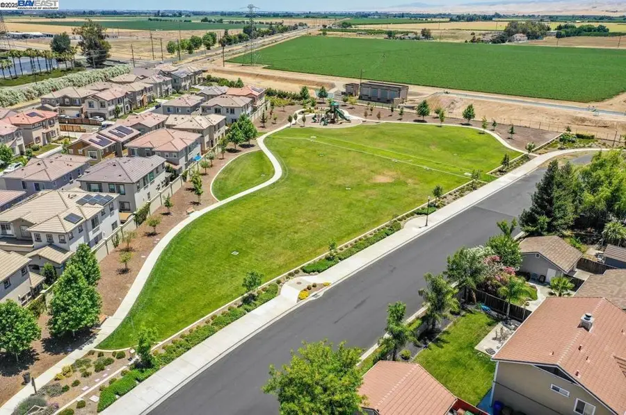 397 Baja Ct, Brentwood, CA 94513 - Image #2