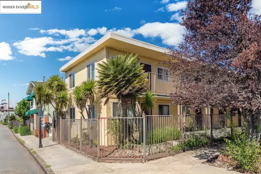 2011 Rutherford, Oakland, CA 94601 - Image #2