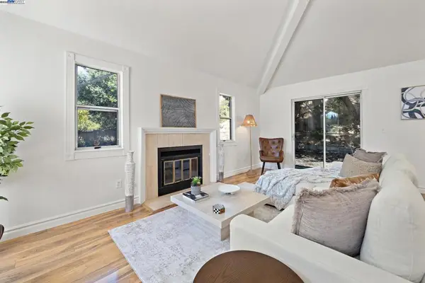 1218 Locust Dr, Vallejo, CA 94591