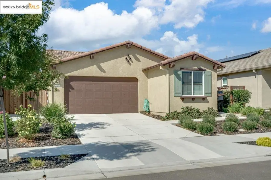 2323 Espana Ln, Rio Vista, CA 94571 - Image #2
