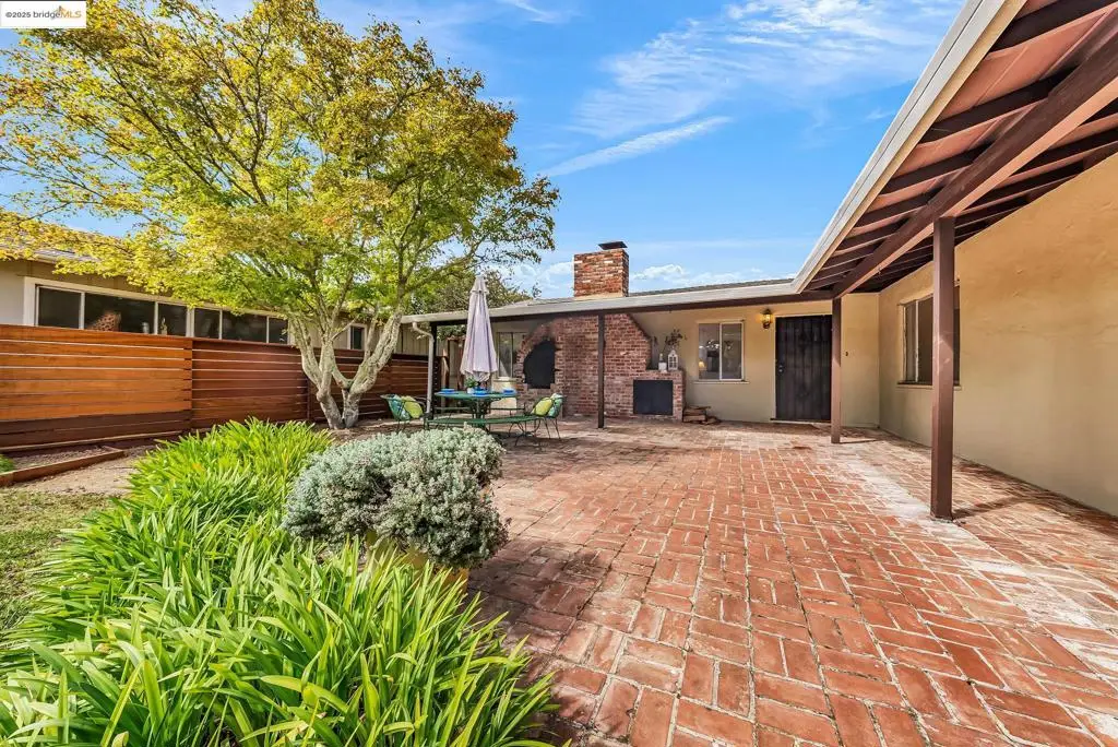 7116 Hemlock, Oakland, CA 94611 - Image #1