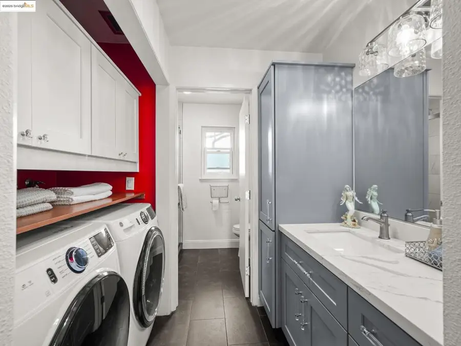 2106 Otis Dr #D, Alameda, CA 94501 - Image #2