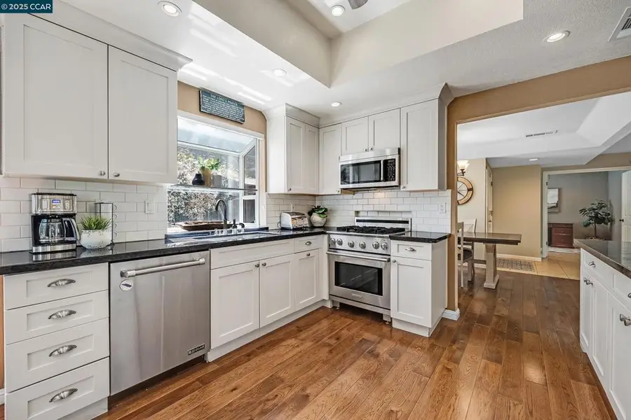 60 Rainbow Cir, Danville, CA 94506 - Image #3