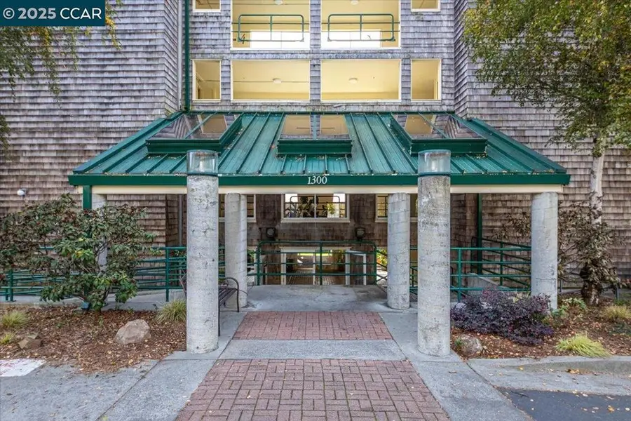 1300 Quarry Ct #109, Richmond, CA 94801 - Image #2