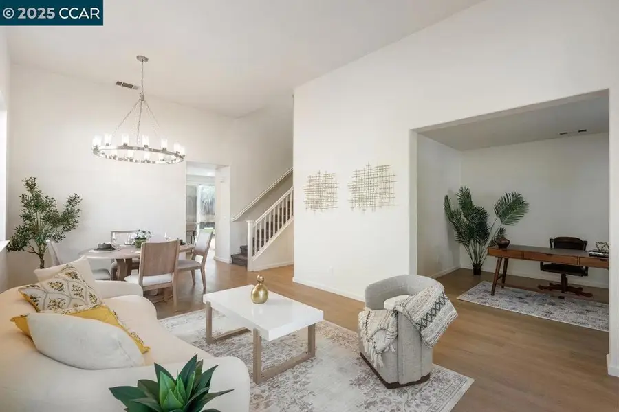 230 Wisteria Ln, Tracy, CA 95377 - Image #3