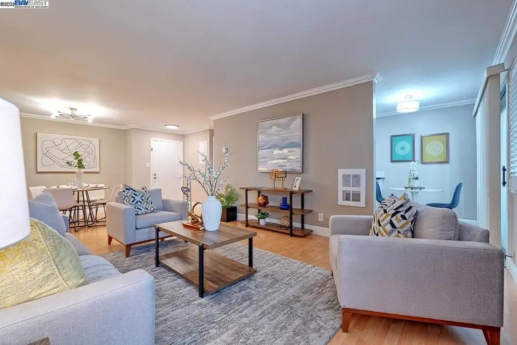 1131 Compass Ln #108, Foster City, CA 94404 - Image #1