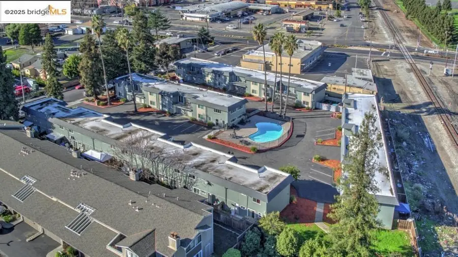 28222 Lustig Ct, Hayward, CA 94544 - Image #3