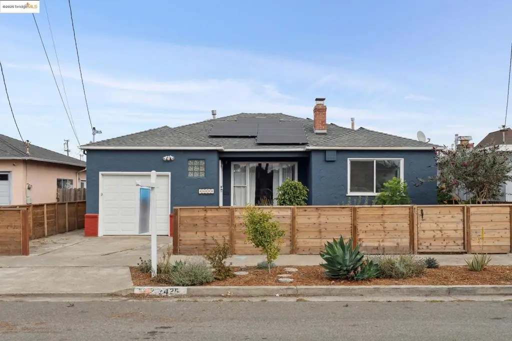 2425 Humphrey Ave, Richmond, CA 94804 - #1