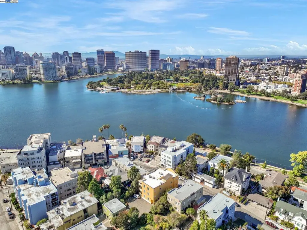400 Wayne Ave #1, Oakland, CA 94606 - Image #1