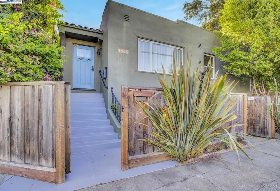 4536 West St, Oakland, CA 94608 - Image #3
