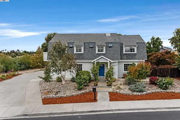 1806 Bluebell Dr, Livermore, CA 94551