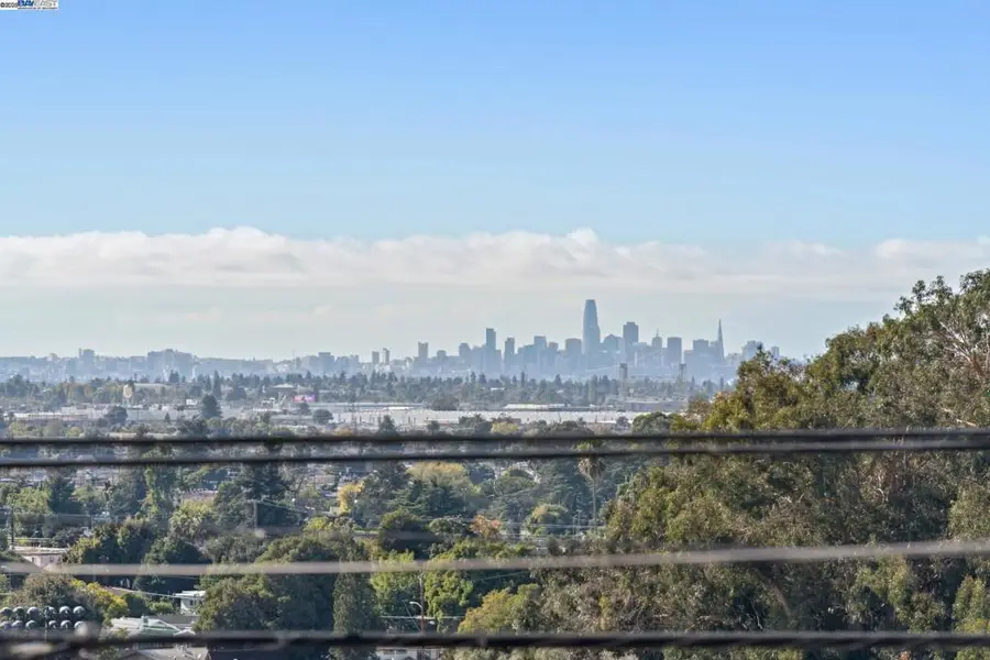 8600 Thermal St, Oakland, CA 94605 - Image #3