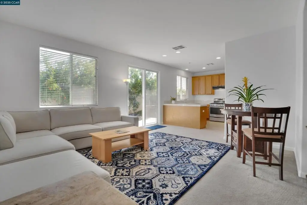 277 Kapalua Bay Cir, Pittsburg, CA 94565 - Image #1