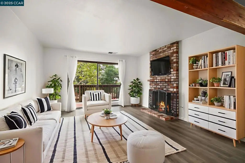 2055 Sierra Rd #101, Concord, CA 94518 - Image #1