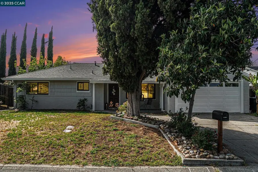 2442 Geraldine Dr, Pleasant Hill, CA 94523 - Image #2
