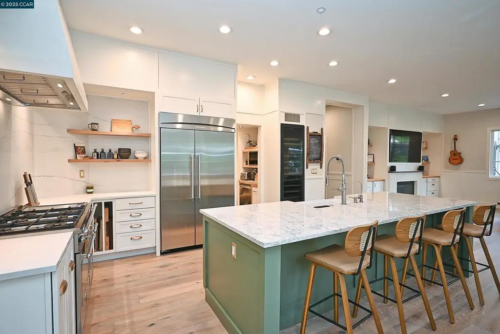 1239 Sunrise Ridge Dr, Lafayette, CA 94549 - Image #1