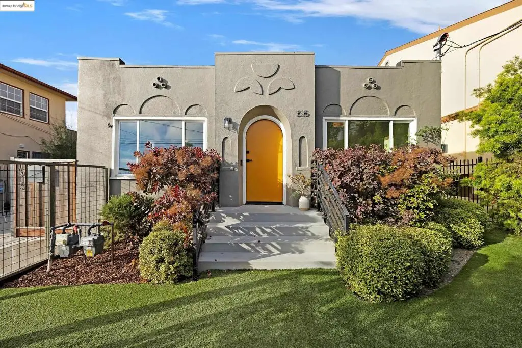 1515 Derby St, Berkeley, CA 94703 - Image #1