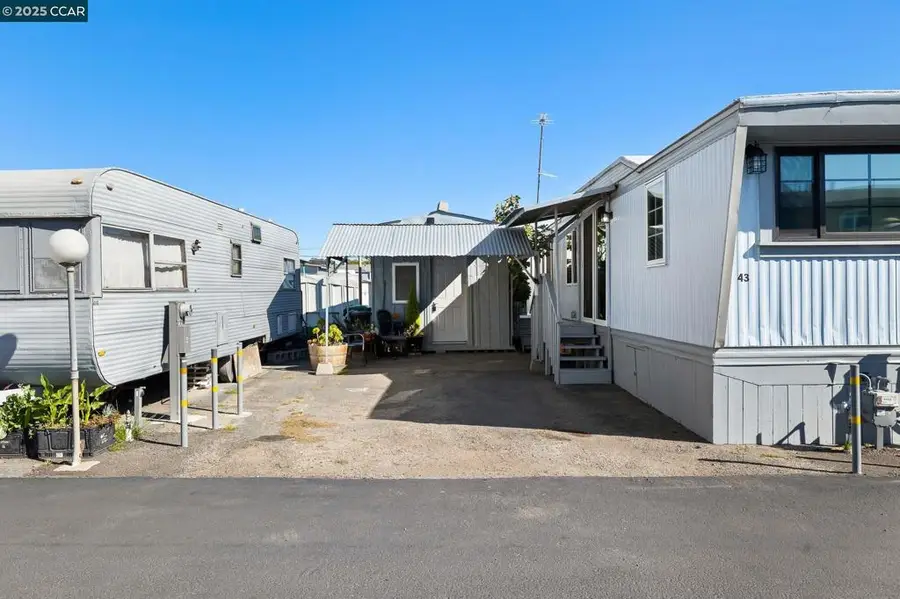 2425 Church Lane # 43, San Pablo, CA 94806 - Image #2