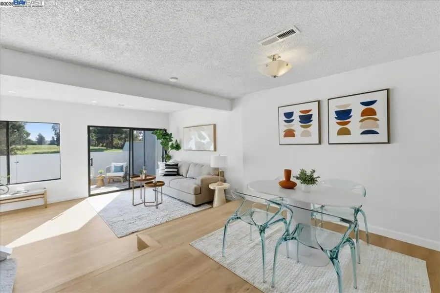 1088 Azalea Ct, Hayward, CA 94541 - Image #3