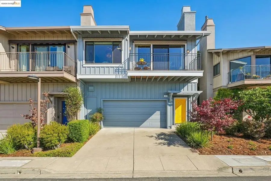 105 Starview Ct, Oakland, CA 94618 - Image #2
