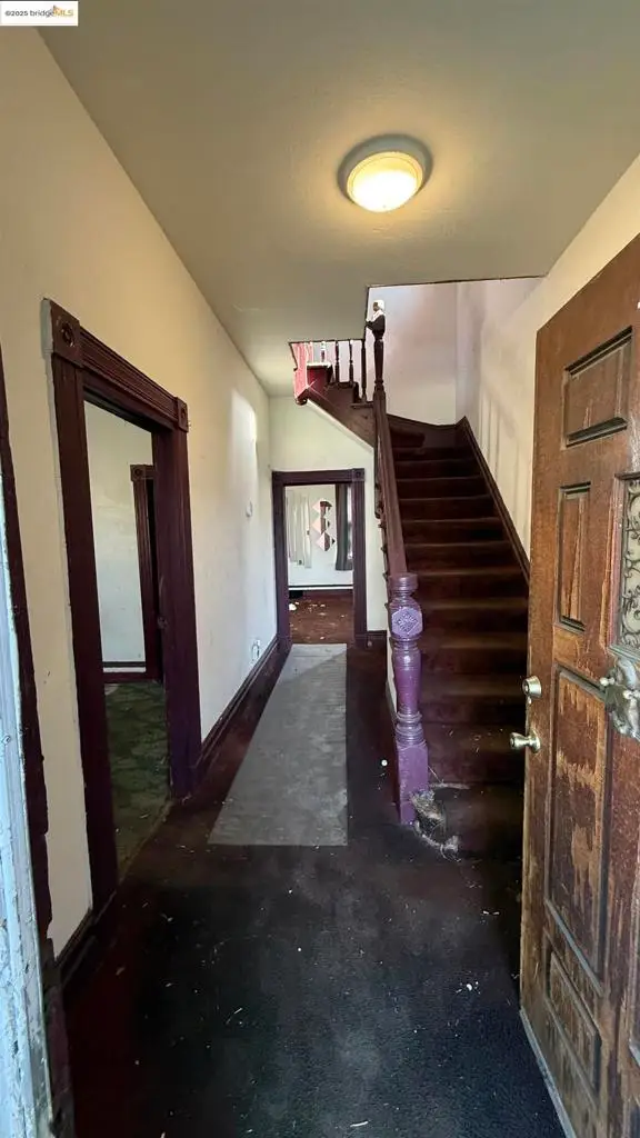 2426 Market St, Oakland, CA 94607 - Image #2