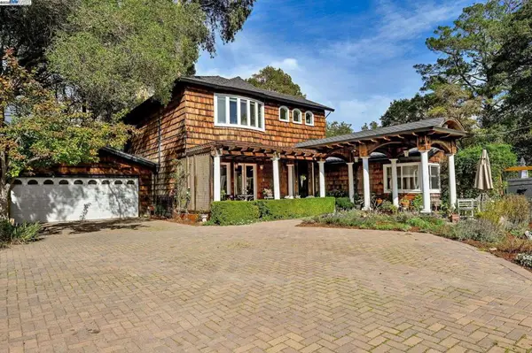 799 Moraga Rd, Lafayette, CA 94549