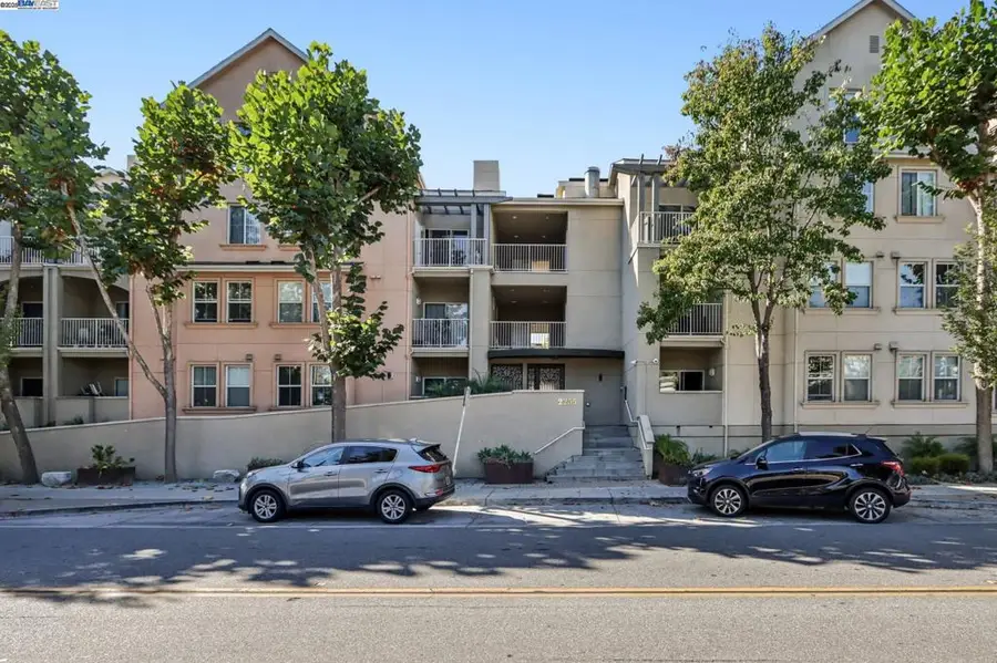 2255 Showers Dr #111, Mountain View, CA 94040 - Image #2