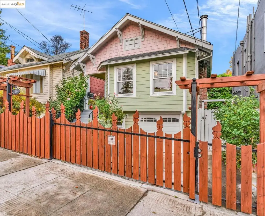 1034 E 21st St, Oakland, CA 94606 - Image #1