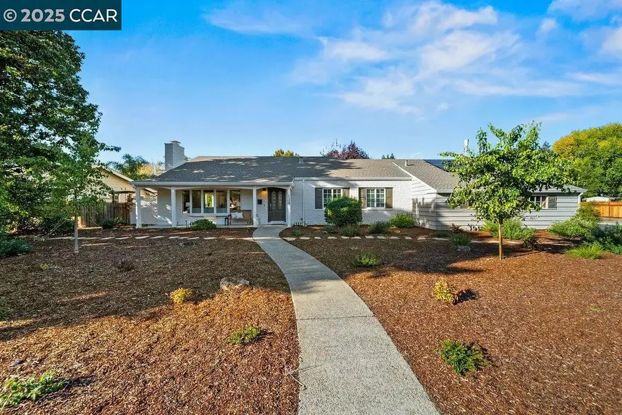 134 Oxford Dr, Moraga, CA 94556 - Image #2