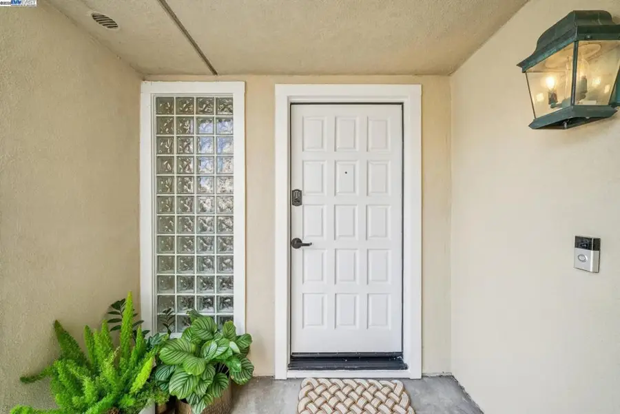 114 Fundy Bay, Alameda, CA 94502 - Image #2