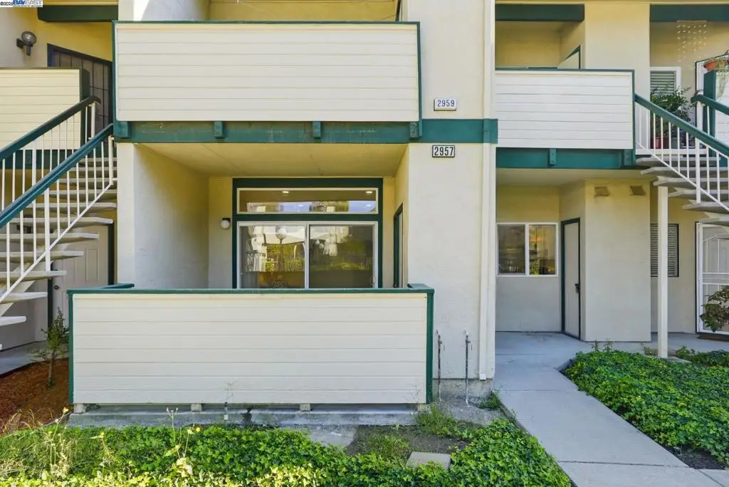 2957 Risdon Dr #85, Union City, CA 94587 - Image #1