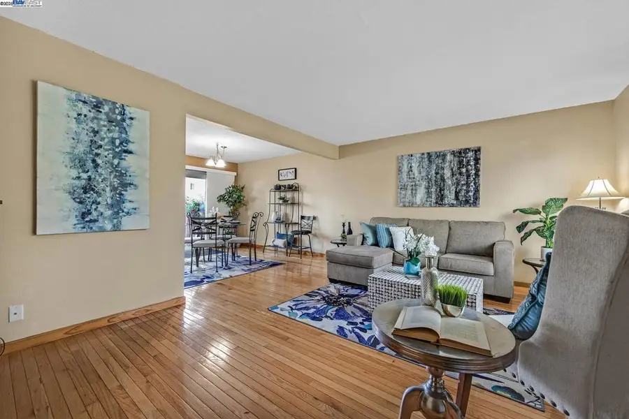 3734 Carrigan Cmn, Livermore, CA 94550 - Image #2