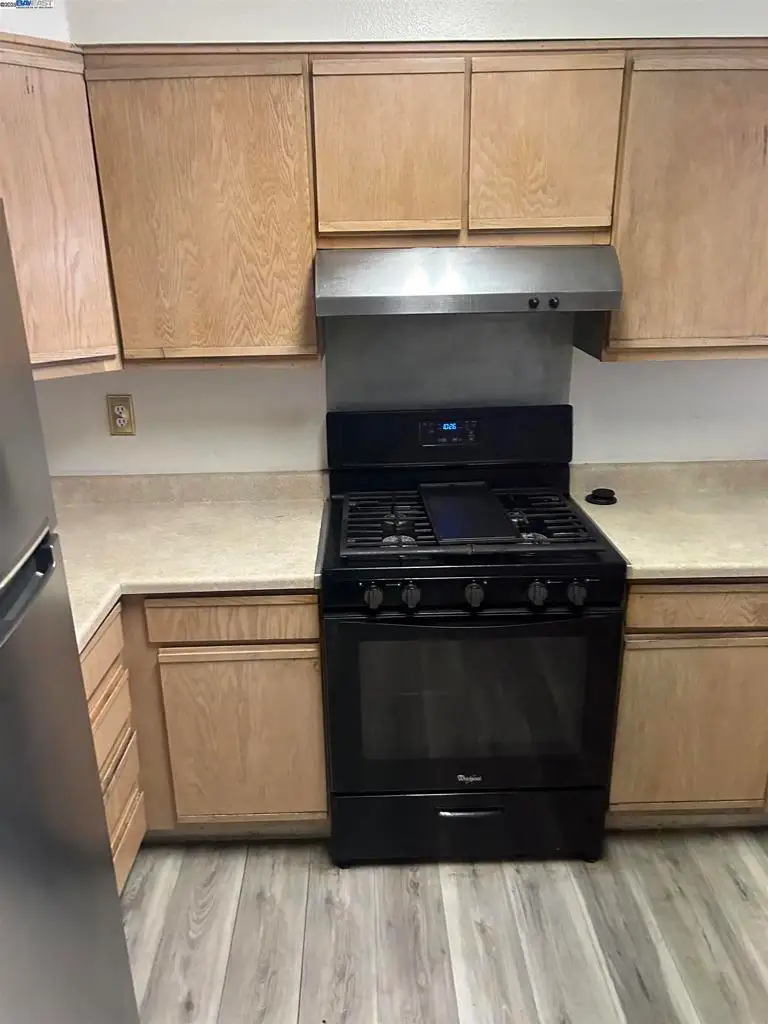 1830 Vicksburg Ave, Oakland, CA 94601 - Image #3