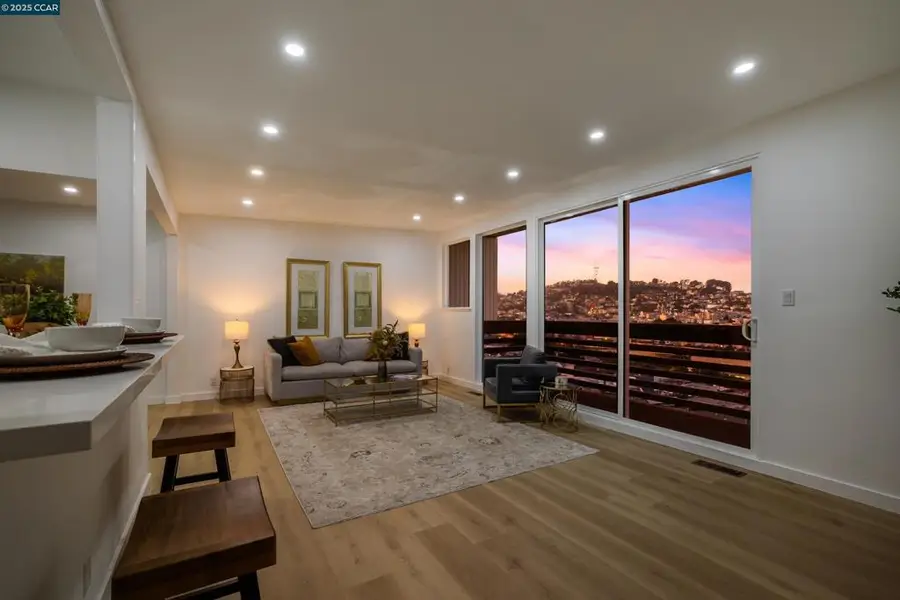 657 Silver Ave, San Francisco, CA 94134 - Image #3
